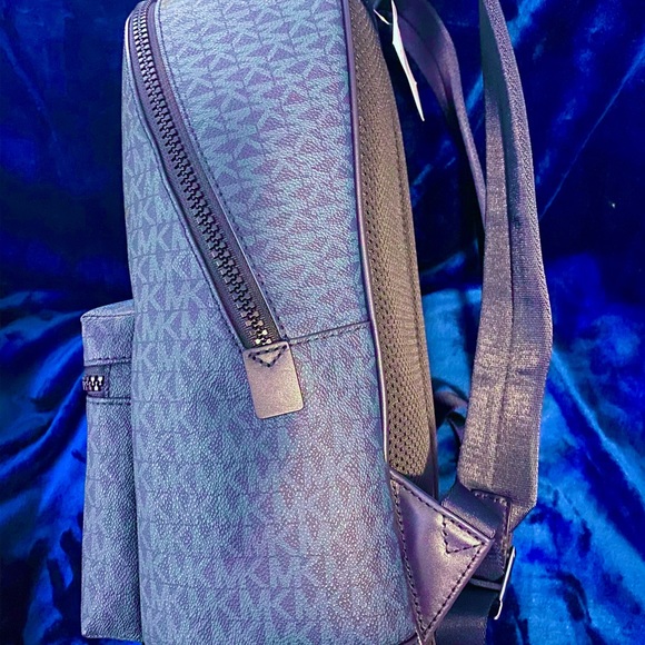MICHAEL KORS (BACKPACK) *NEW* - Picture 2 of 4
